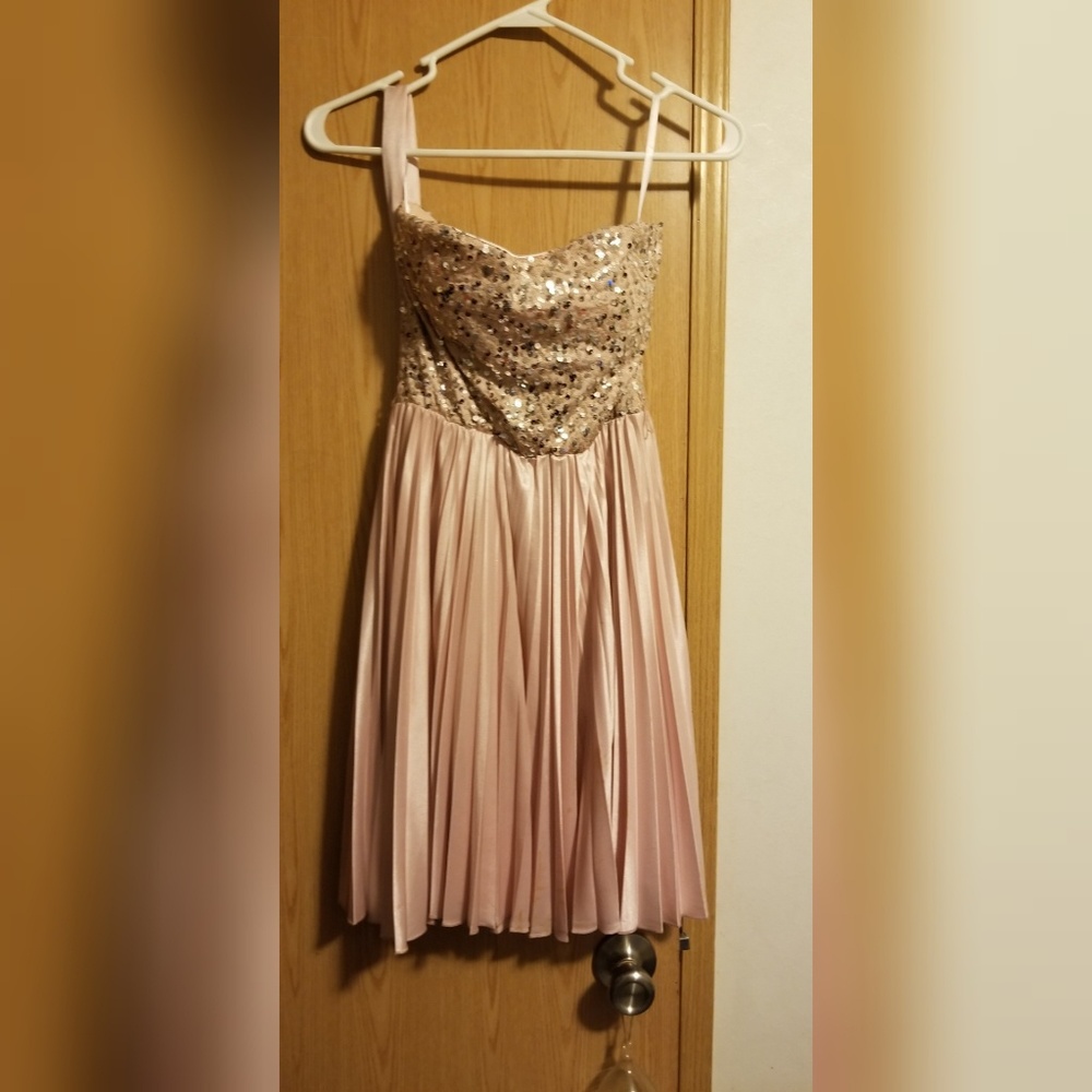 Pink dress
